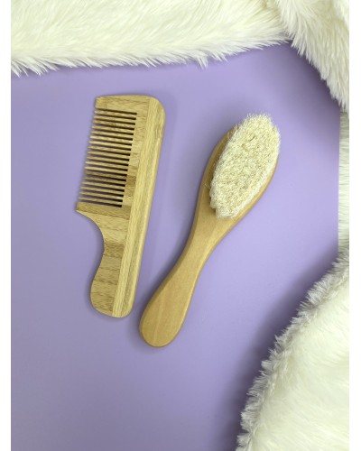 Brosse et peigne en bois